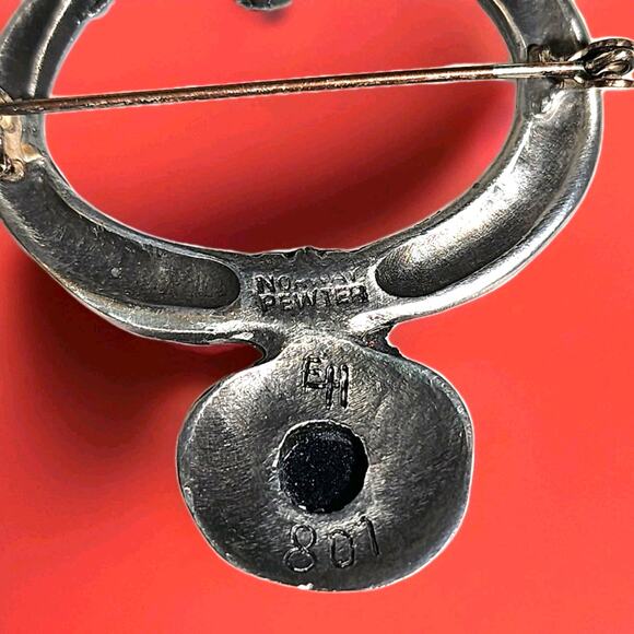 Vtg Eivind Hillestad Signed Norway 801 Pewter Brooch Scarf Fibula Pin Black Onyx - Picture 4 of 9